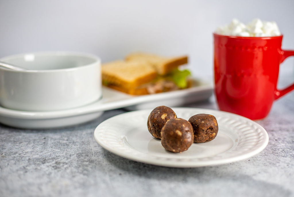 Does Snacking Before Bed Cause Weight Gain?